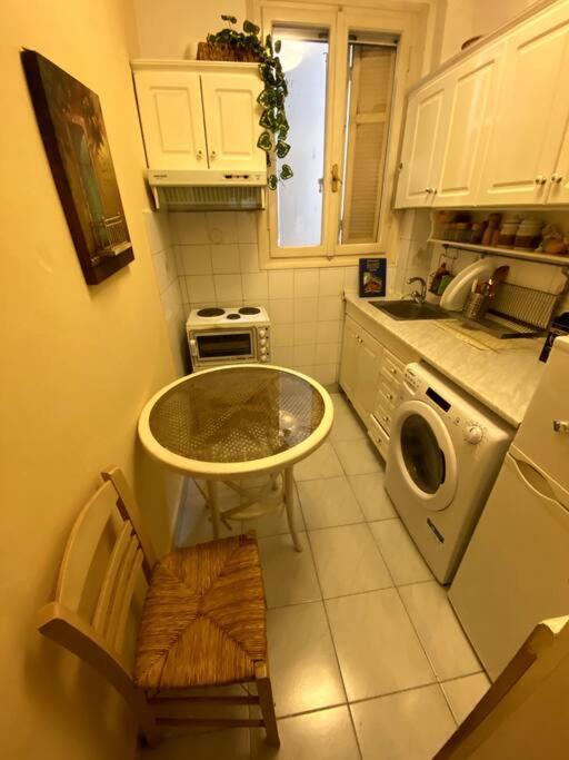 Cute 2Bdrm In Salonica Centerアパートメント エクステリア 写真
