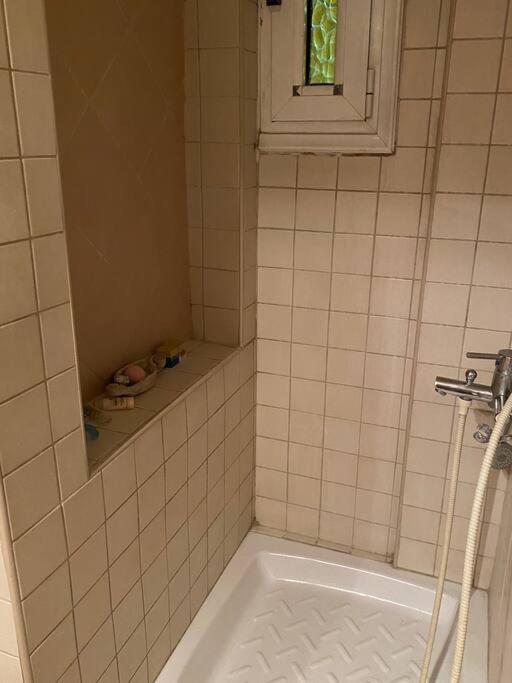 Cute 2Bdrm In Salonica Centerアパートメント エクステリア 写真